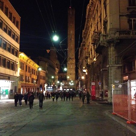 Alle Torri Bologna Buitenkant foto